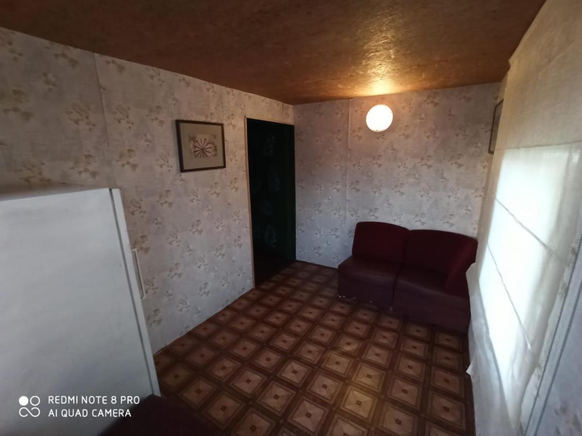 Viesu Nams Klanas Hotel Engure Buitenkant foto