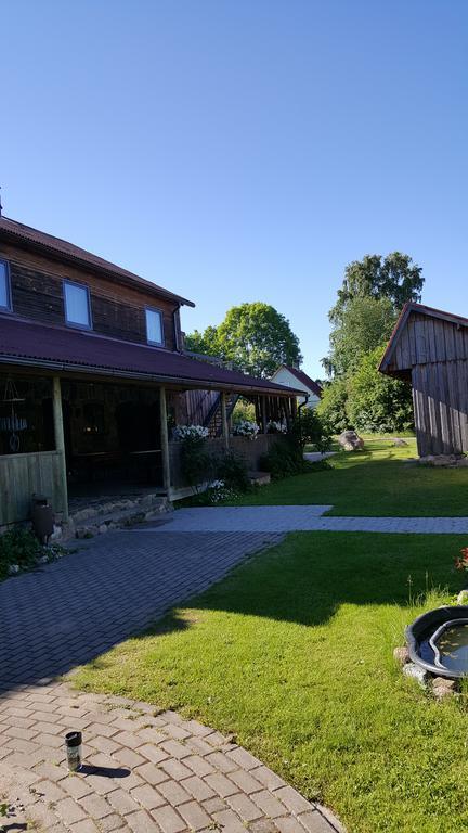 Viesu Nams Klanas Hotel Engure Buitenkant foto